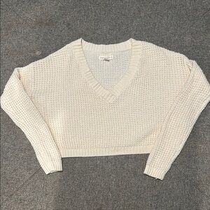 Aeropostale Cream V-Neck Sweater with Chunky Knit
